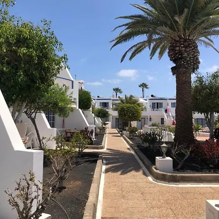 公寓 Casa Eef - One Bedroom Close To The With A Communal Pool 蒂亚斯